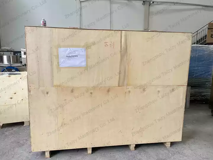 garlic peeler with plywood case pcakage